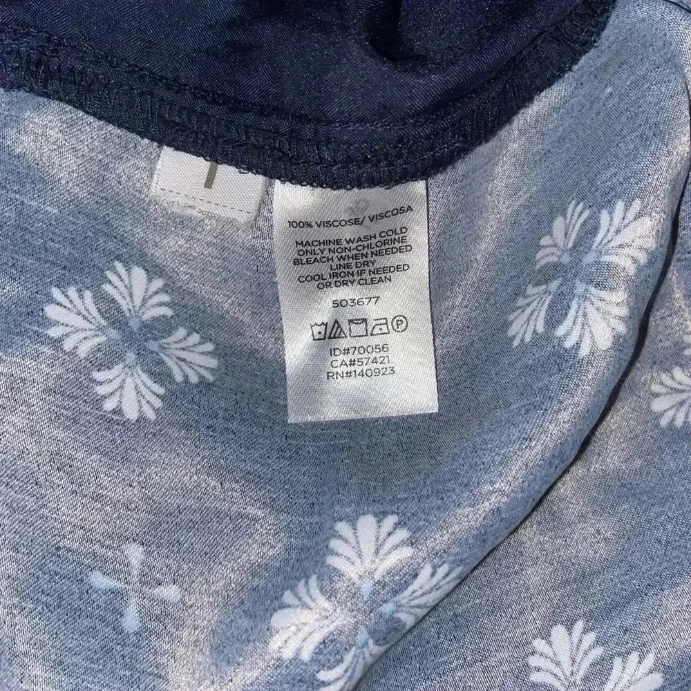 Loft Women’s Large 100% Viscose Blue Patterned Pants - Picture 8 of 8